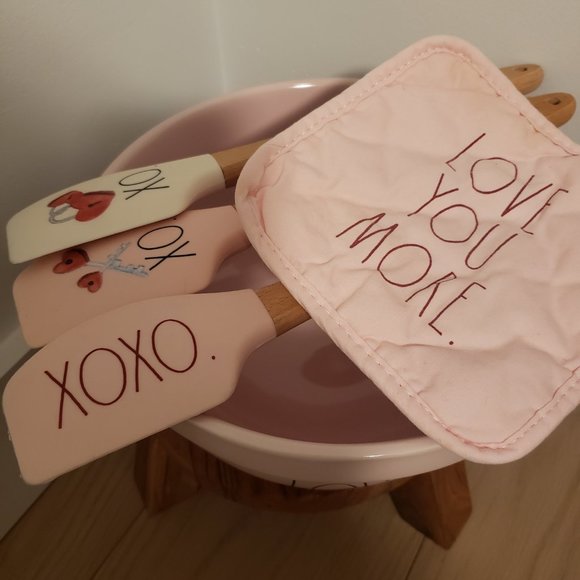 Rae Dunn Love Mixing Bowl, 3 Spatulas - Picture 2 of 2